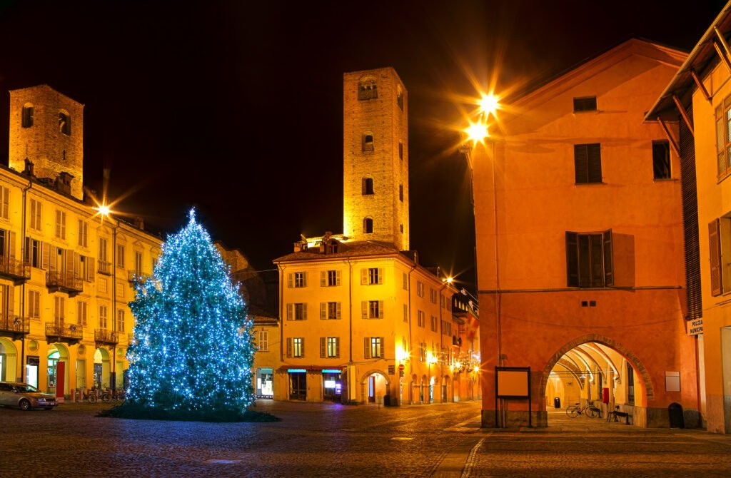 christmas-tree-on-city-square-in-alba-italy-81717079710