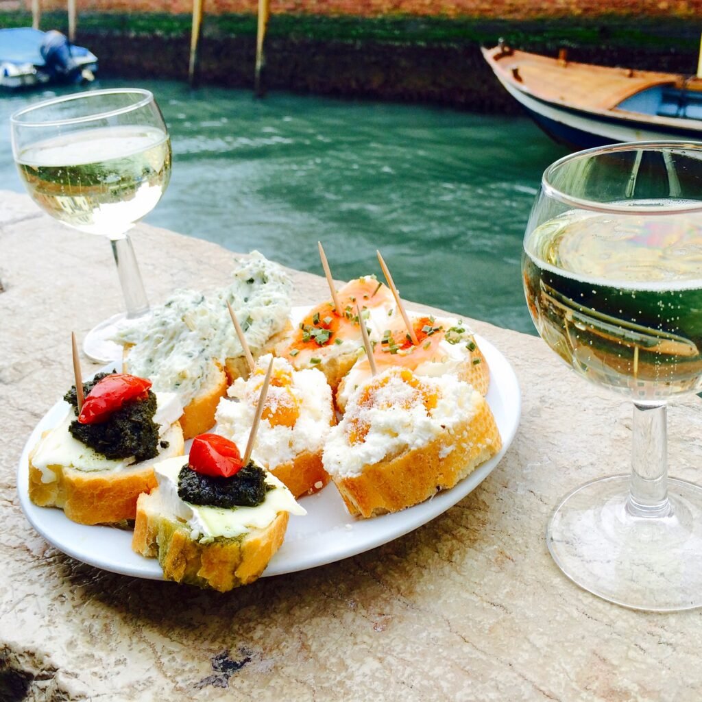 close-up-crostini-with-cheese-appetizers-plate