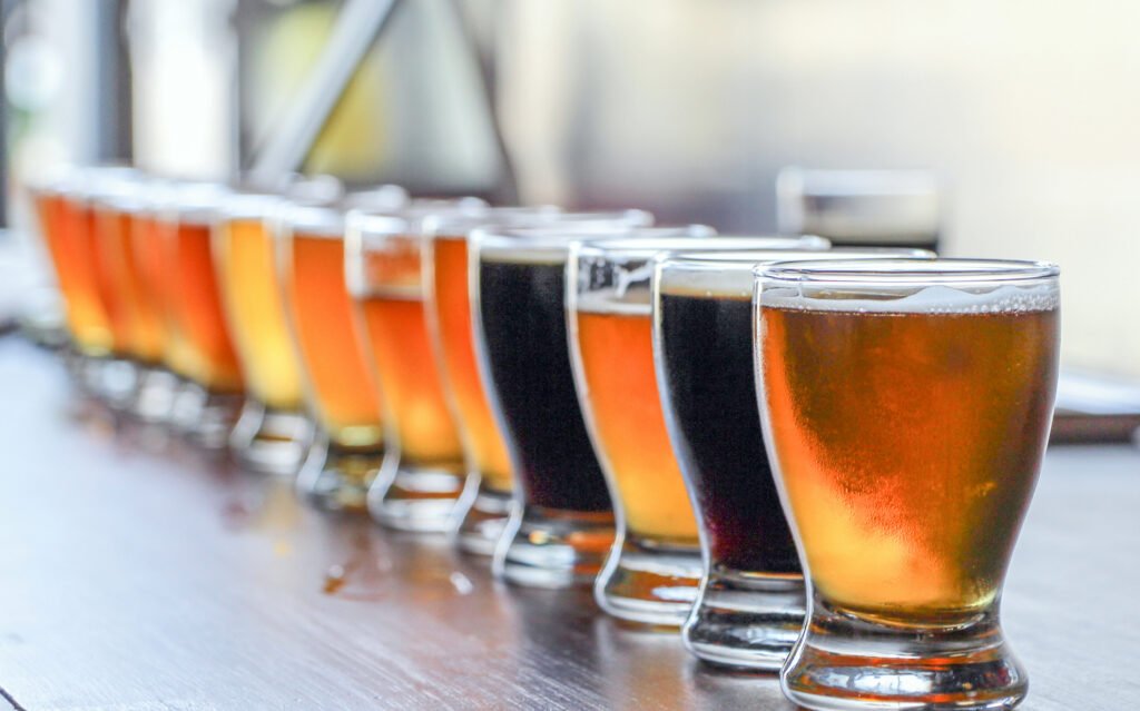 microbrewery-craft-beer-tasting-flight-21052644750