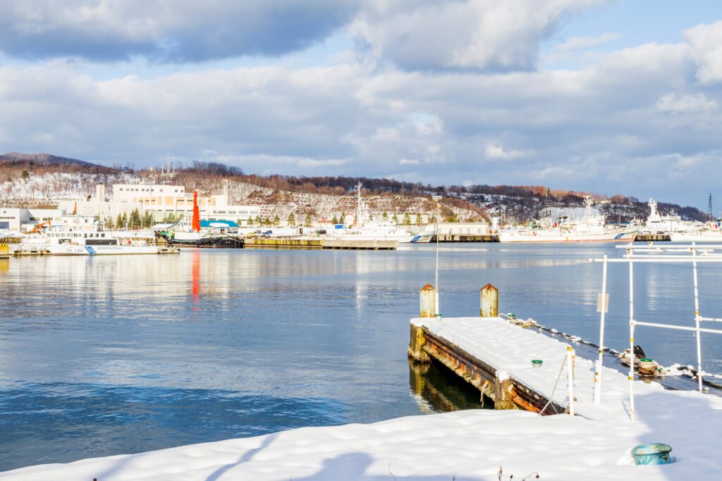 small-harbor-around-otaru-city-66976203195