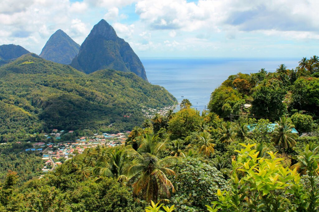 view-soufriere-saint-lucia-pitons